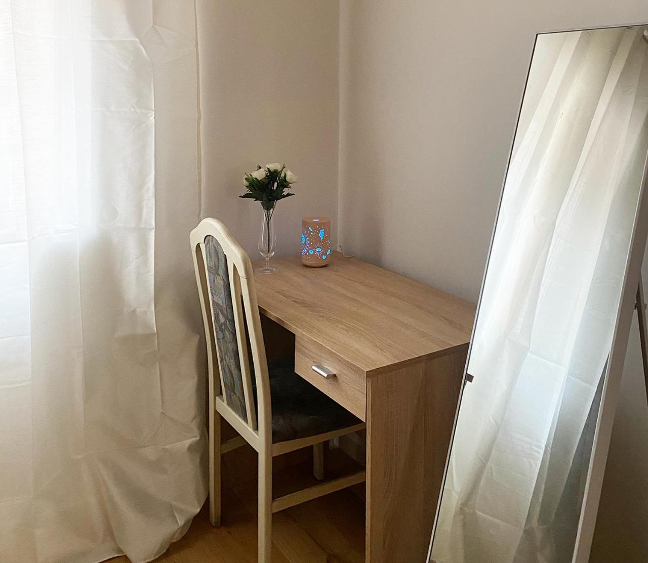 Blucavana, Casa Vacanze In Centro A Trieste Luaran gambar