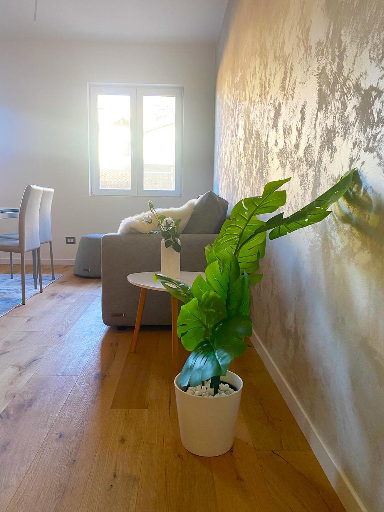 Blucavana, Casa Vacanze In Centro A Trieste Luaran gambar