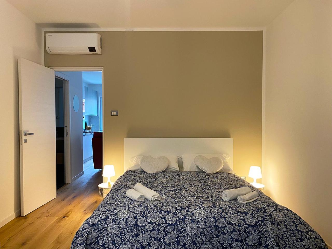 Blucavana, Casa Vacanze In Centro A Trieste Luaran gambar